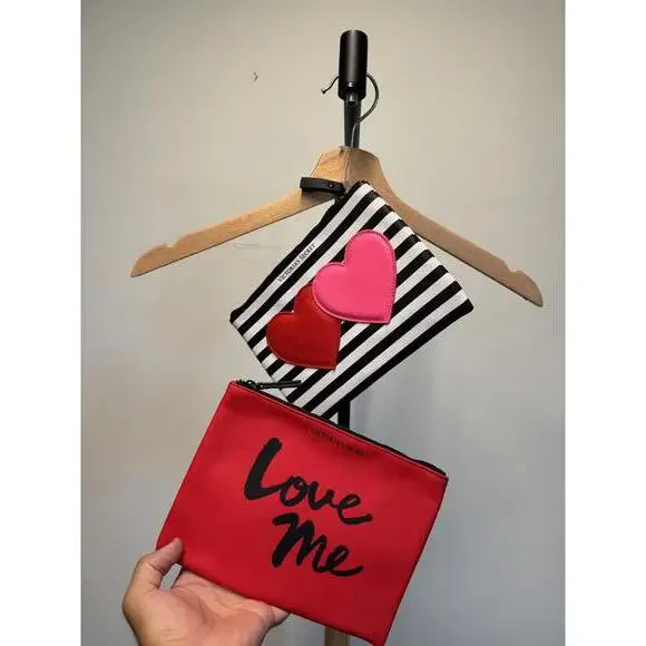 Victoria's Secret Makeup Bags Set of 2 - Picture 3 of 3